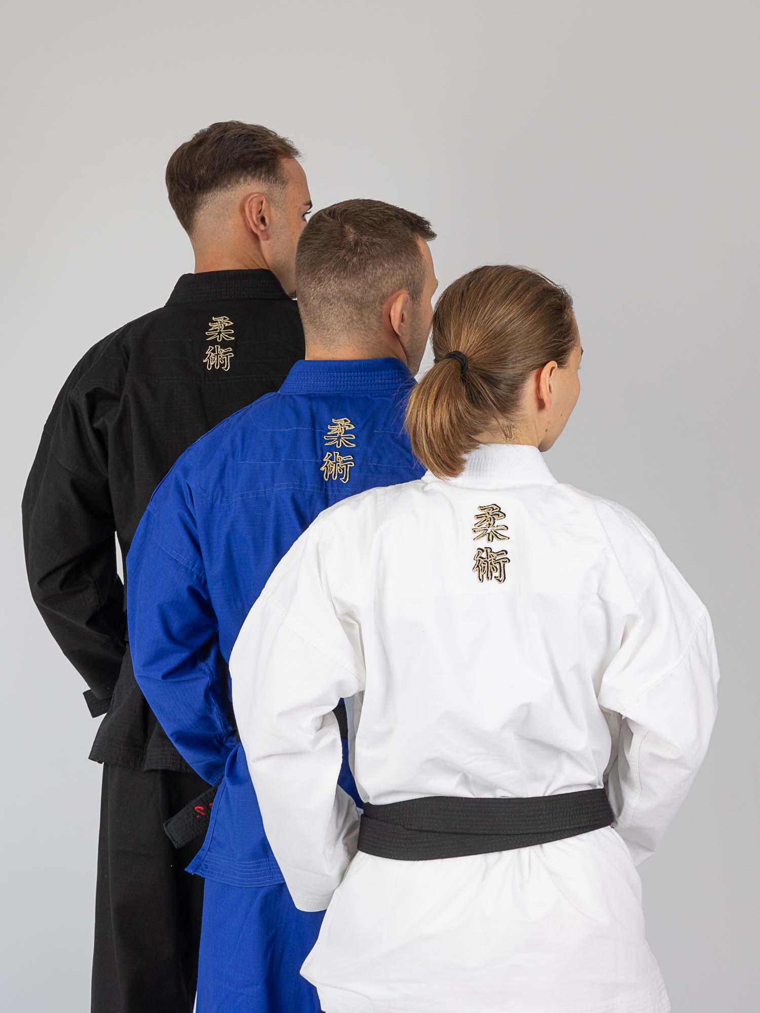 Judo Gi, Judo Uniform, Kata Gi, Stickerei, Gi Farben Schwarz Blau Weiß